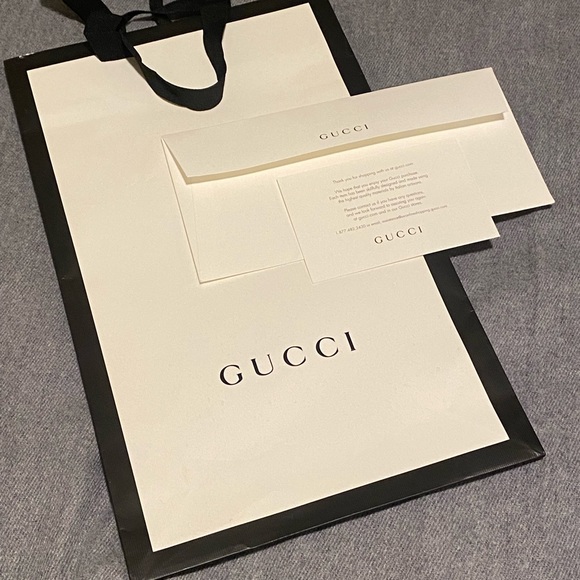 Authentic Gucci belt🖤 - Picture 4 of 8